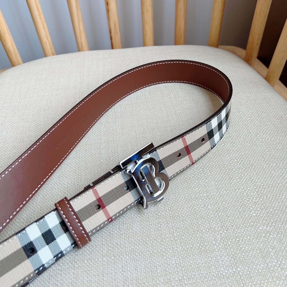 Burberry Classic Check Belt with Silver Buckle - Picture 8 of 8